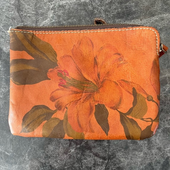 Patricia Nash Handbags - Patricia‎ Nash Leather Clutch